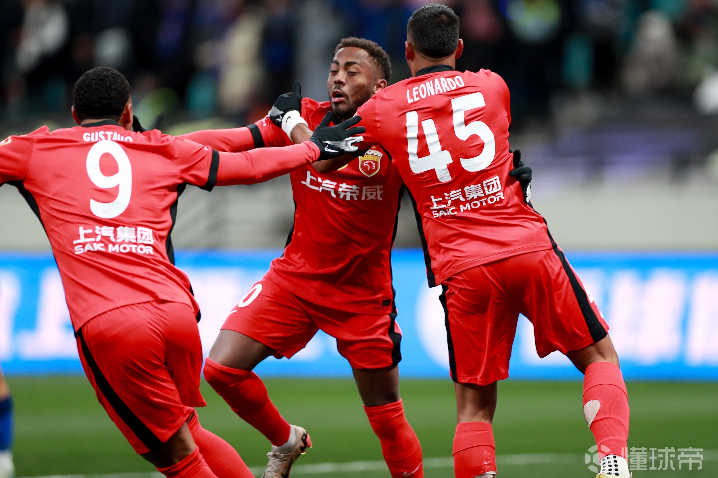 开场后不久 开场后不久