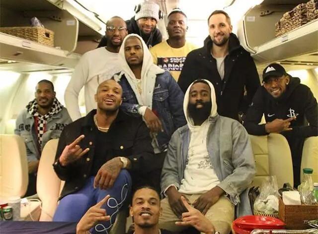 乌的嘘声 乌的嘘声